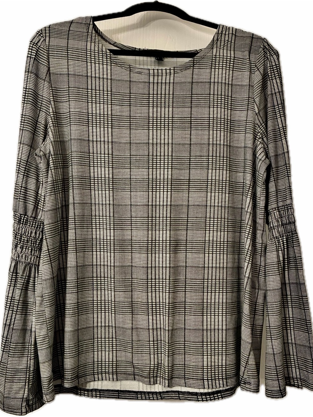 Signature Studios Women’s Plaid Long-Sleeve with Flared Sleeves Black & White